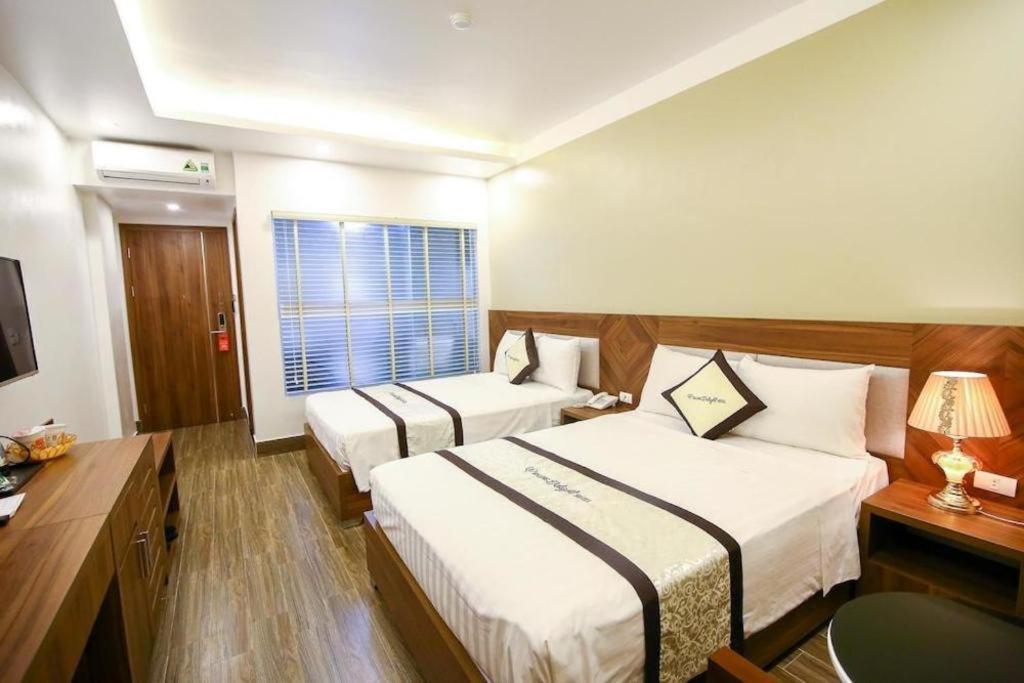Ha Long New Day Hotel Extérieur photo